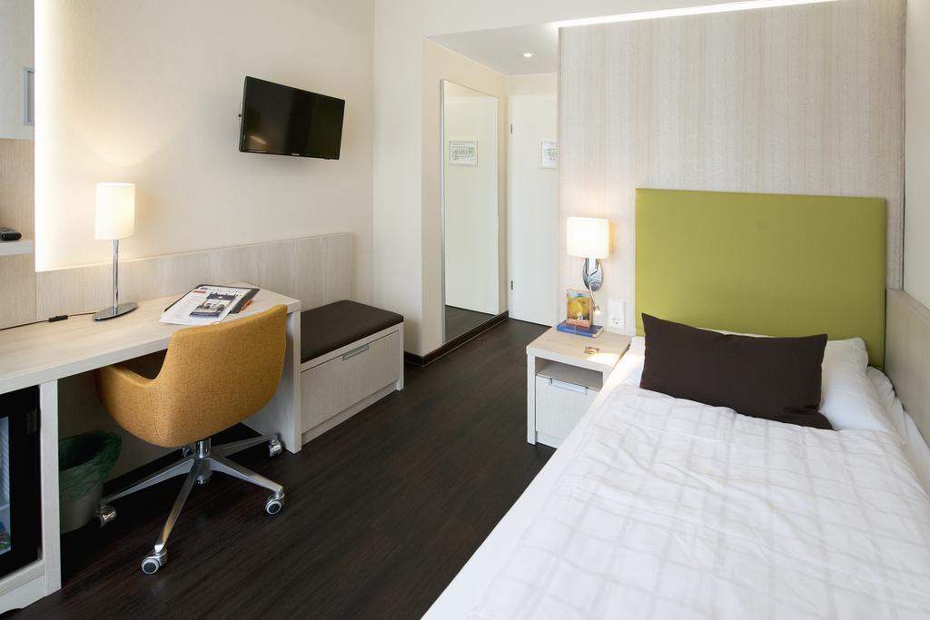 Hanns-Lilje-Haus Hanovre Chambre photo